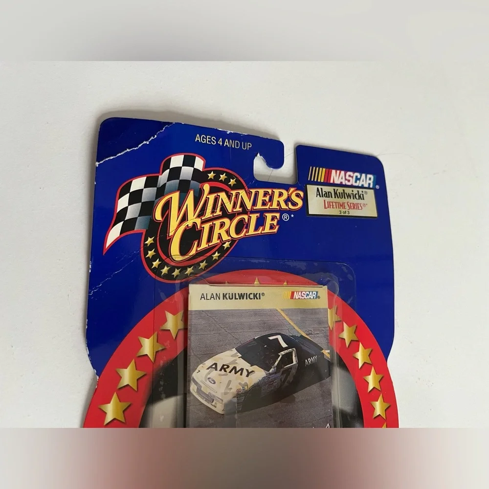 New 1999 Winner's Circle Lifetime Alan Kulwicki 1:64 #7 Alan Kulwicki/Army Car